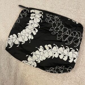 ALOHA Collection | Small Pouch - Puakenikeni